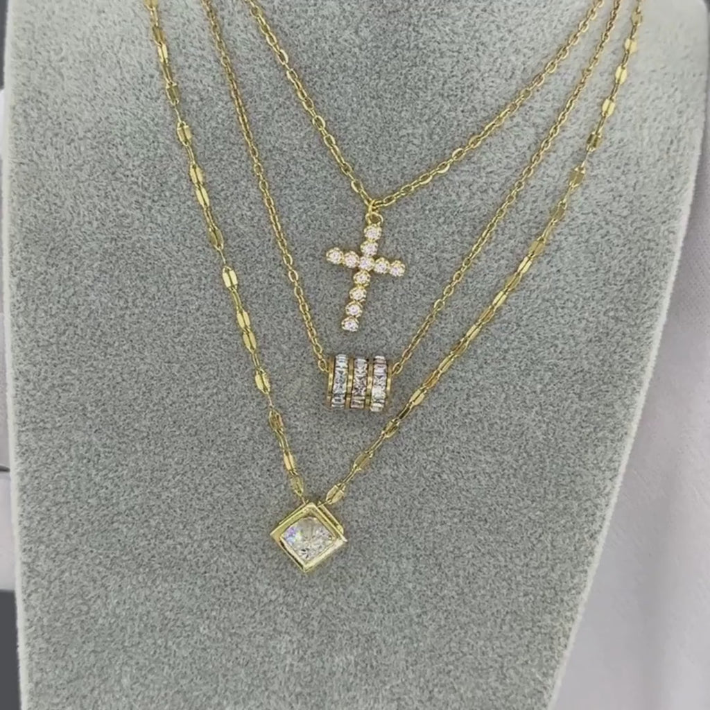 Cross Gold Necklace II